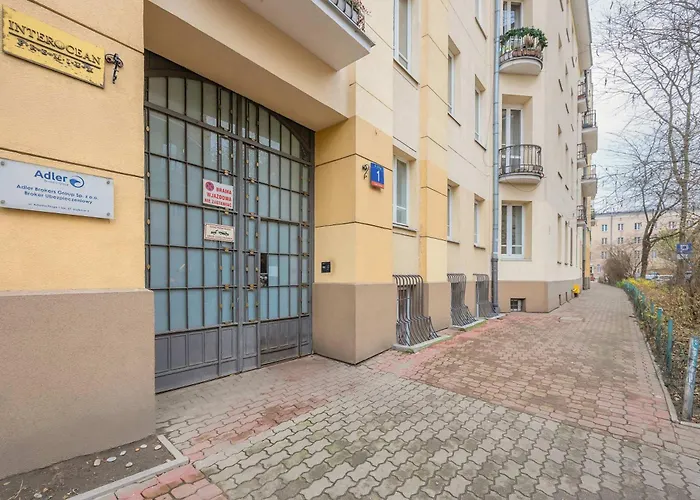 Piekny Z Sypialnia I Biurkiem By Renters *